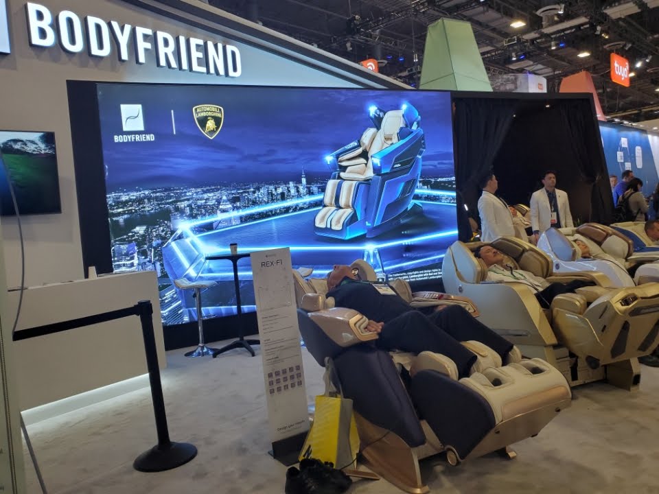 BODYFRIEND display at the 2019 Consumer Electronics Show